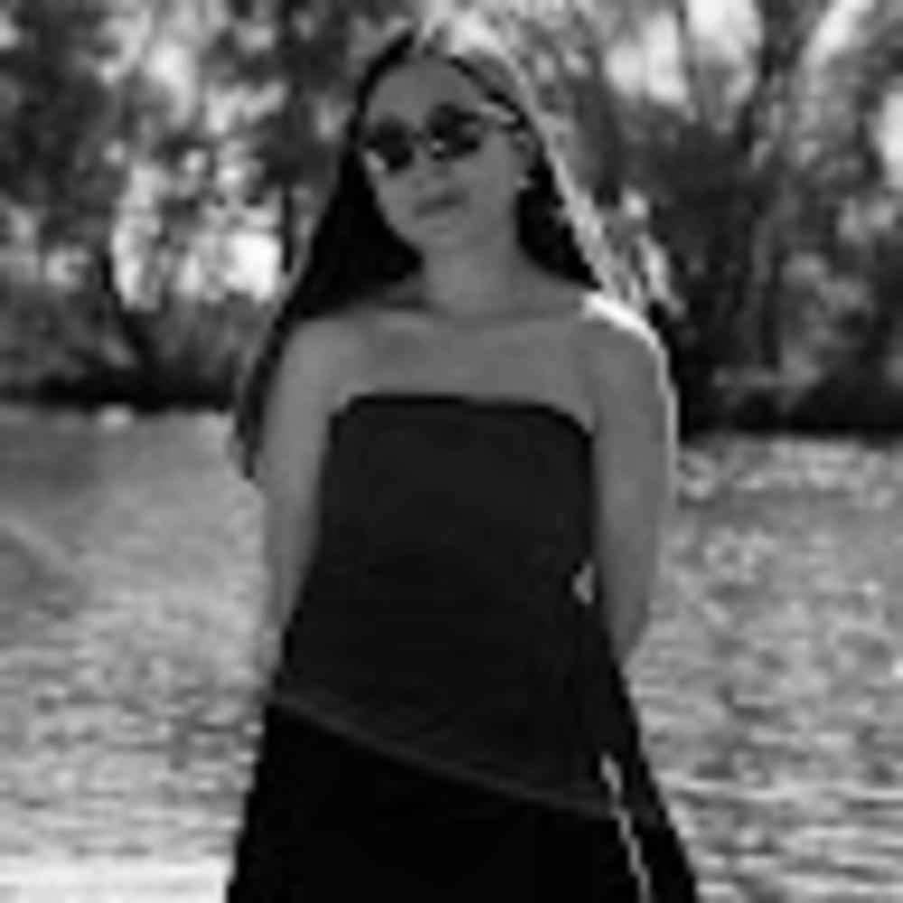 Meet your Posher, Rocio